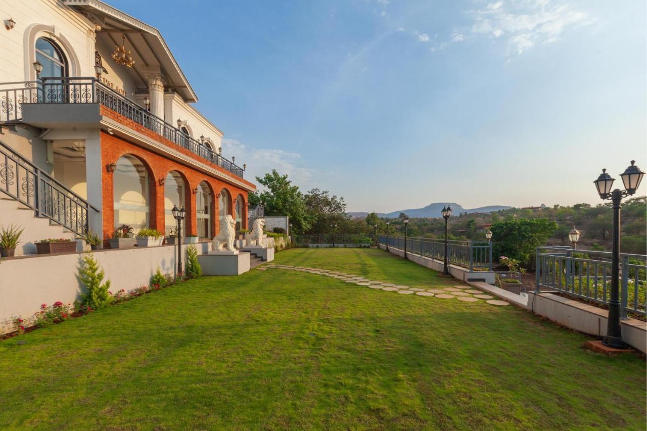 Bellevue Palace: Luxurious Staycation with Pool and Activities Nashik Exterior photo